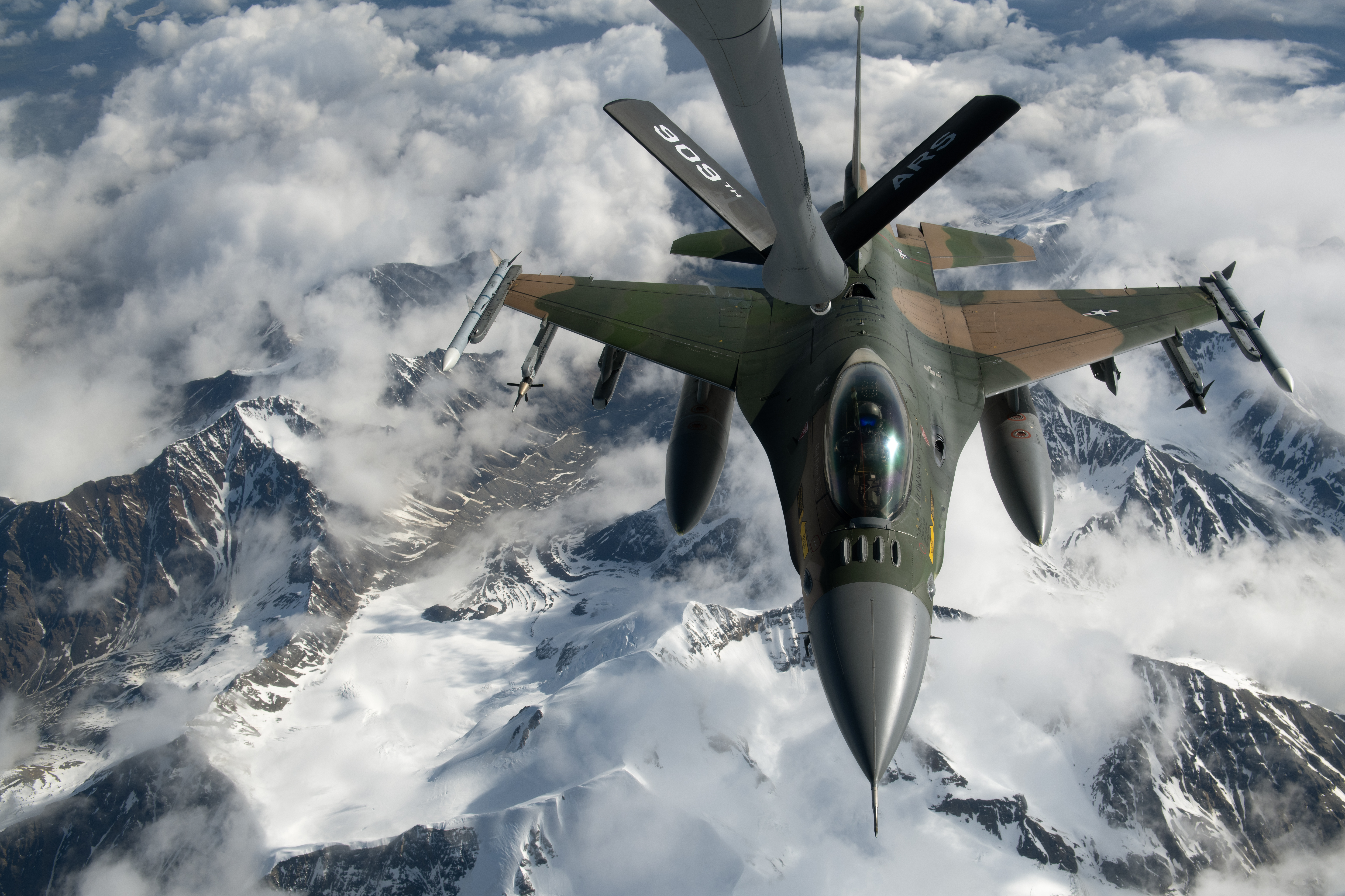 F-16 Fighting Falcon assigned to 18thAggressor Squadron, Eielson Air ForceBase, Alaska, approaches KC-135Stratotanker to receive fuel over JointPacific Alaska Range Complex duringRed Flag–Alaska 23-2, June 14, 2023(U.S. Air Force/Jessi Roth)